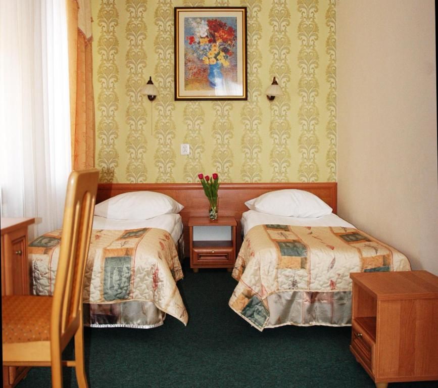 Отель Hotel Knieja Spa&Wellness Супрасль
